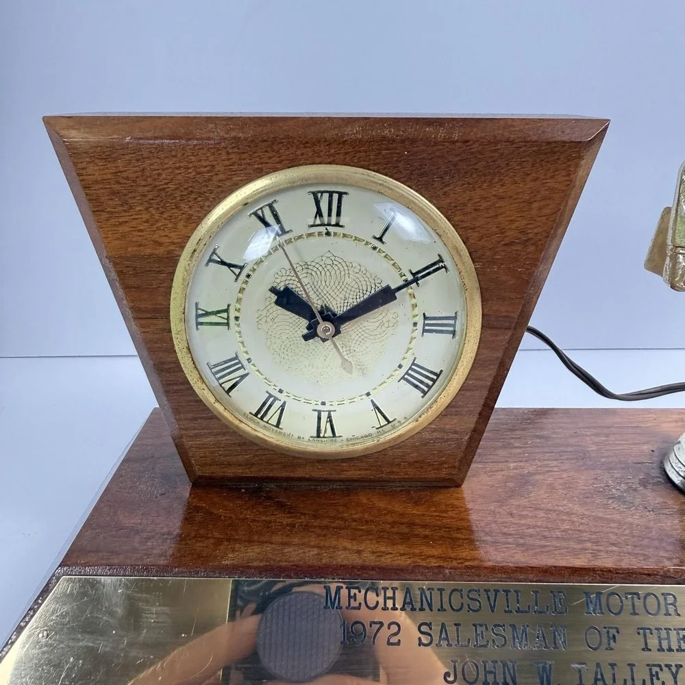 Automotive Salesmen of the Year Award 1972 Desk Clock Trophy WORKS